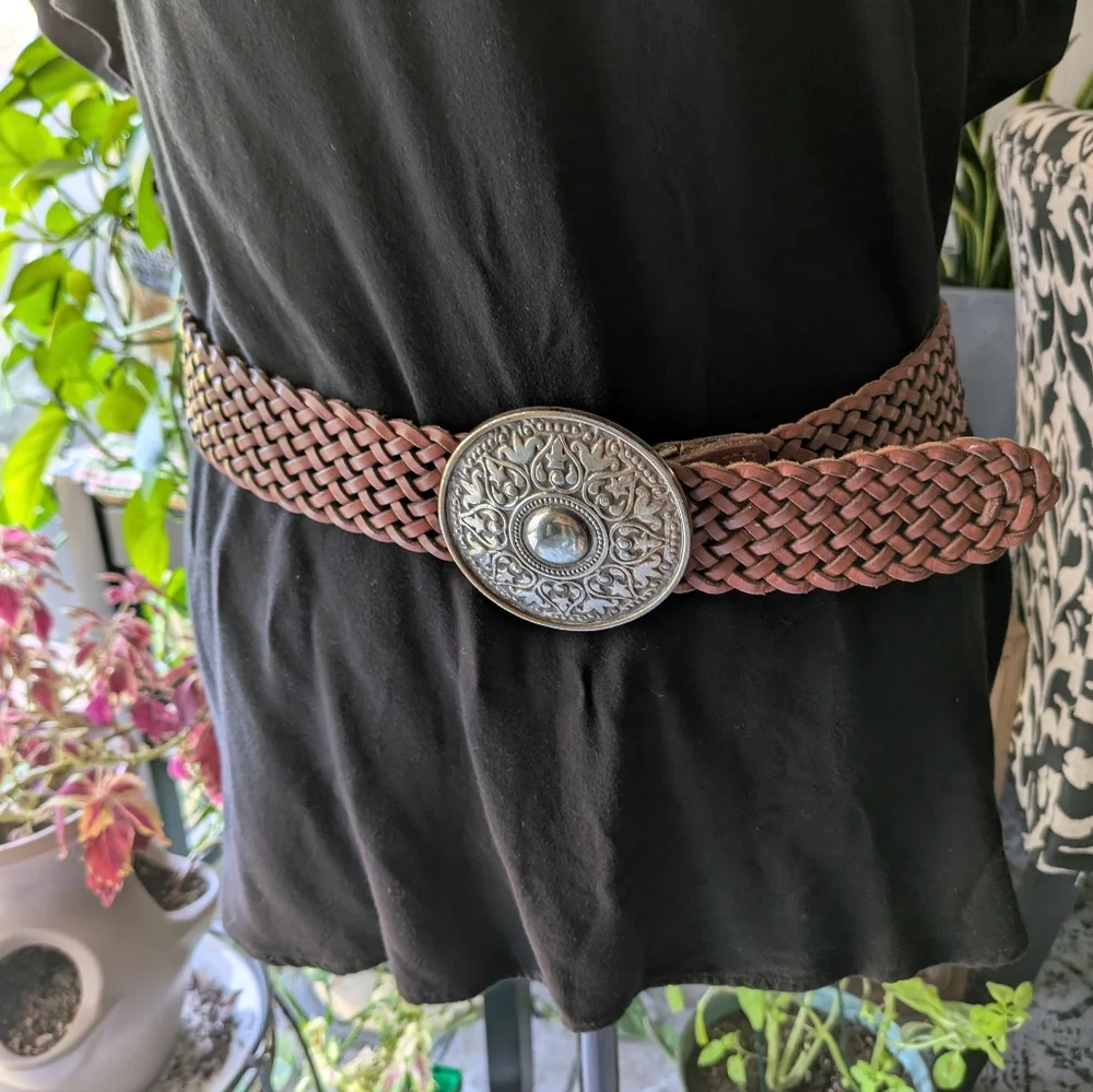 Fossil Braided Brown Leather Belt with Brass Buckle- SZ M